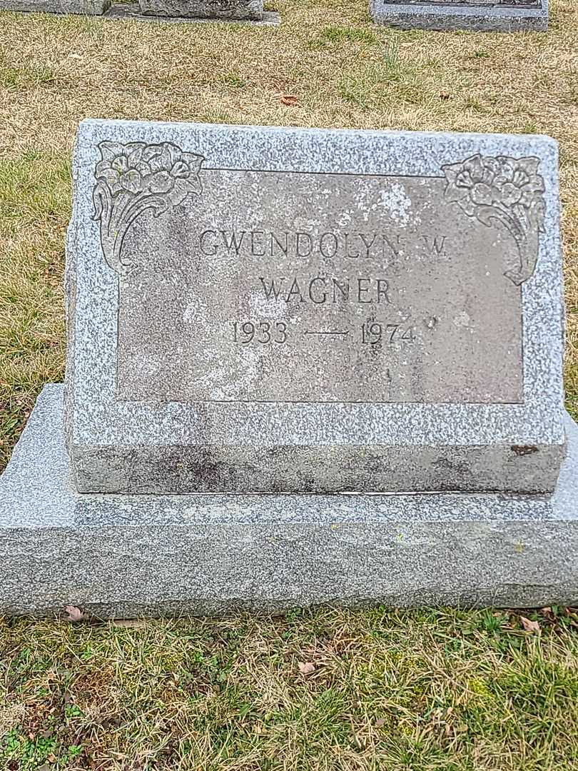 Gwendolyn W. Wagner's grave. Photo 1