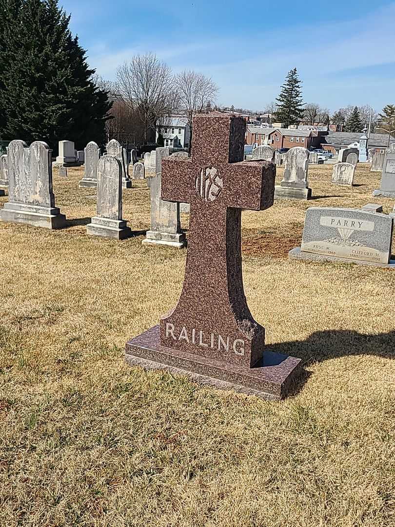 Mary Craig Railing's grave. Photo 1