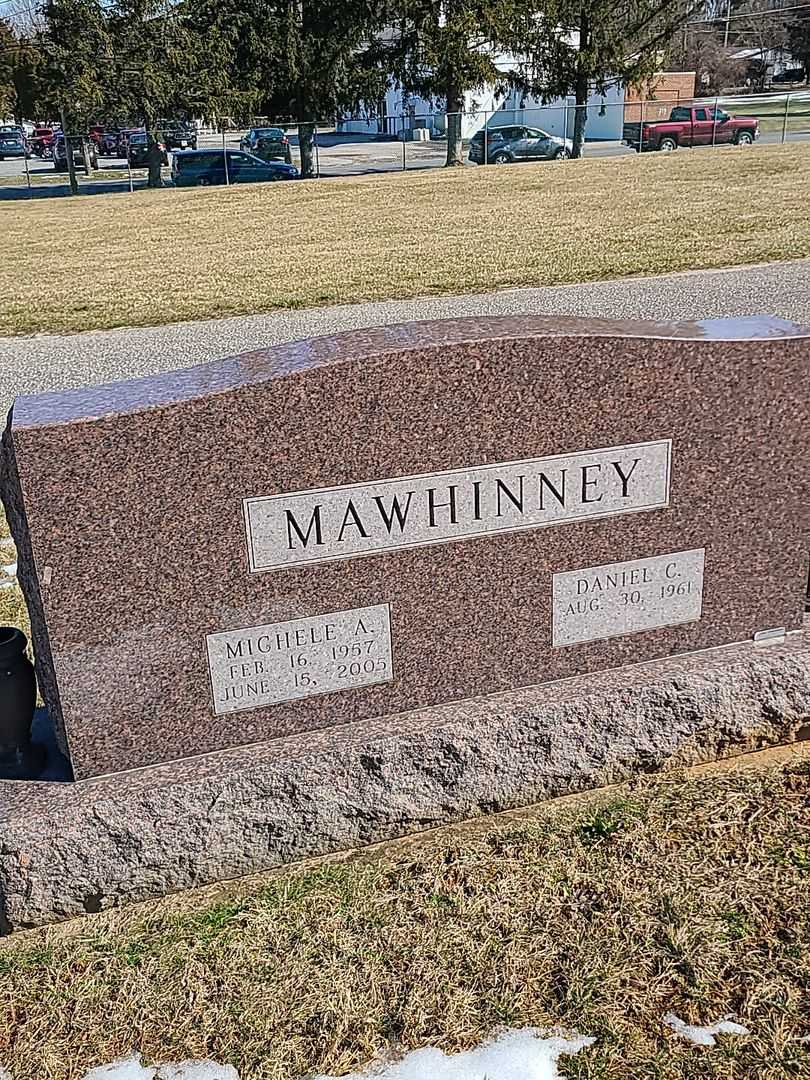 Michele A. Mawhinney's grave. Photo 3