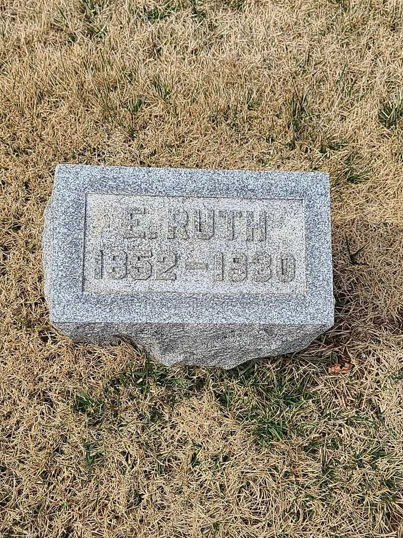 E. Ruth Zepp's grave. Photo 3