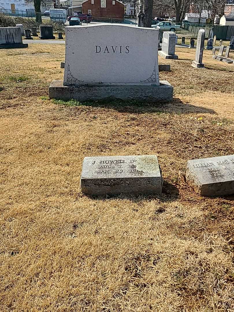 J. Howell Davis's grave. Photo 2