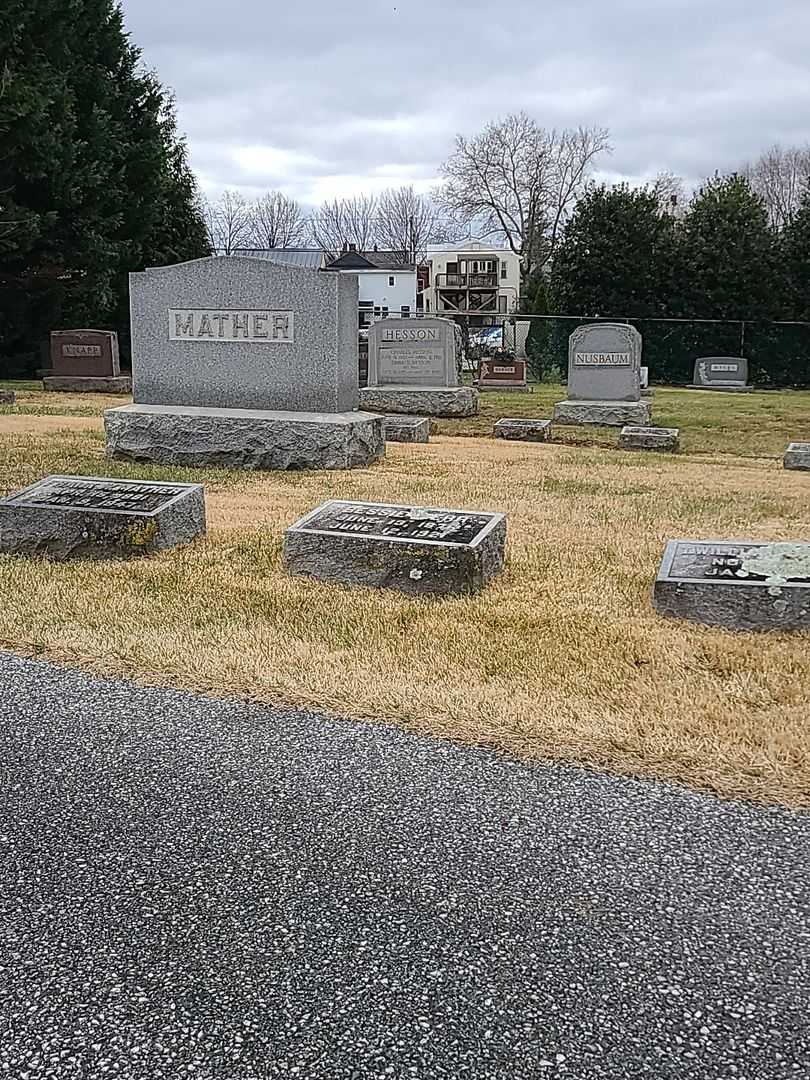 Bessie Herr Mather's grave. Photo 2