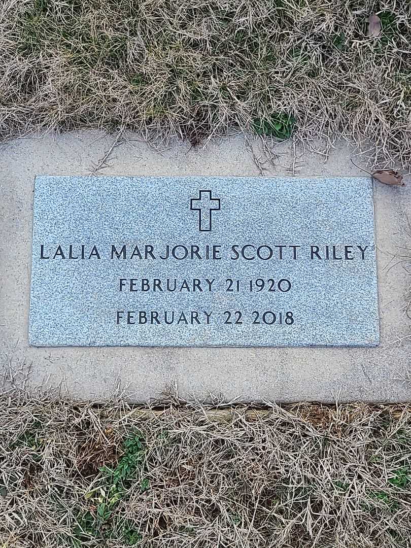 Lalia Marjorie Scott Riley's grave. Photo 3