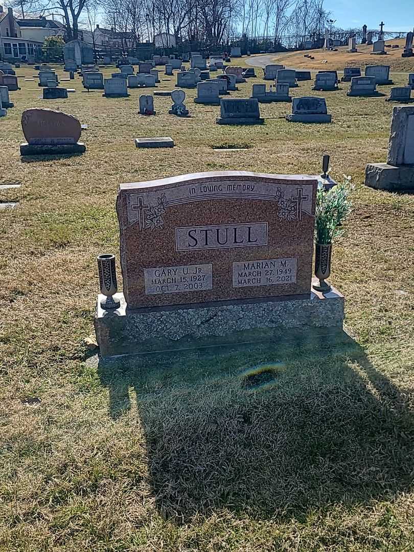 Gary U. Stull Junior's grave. Photo 2