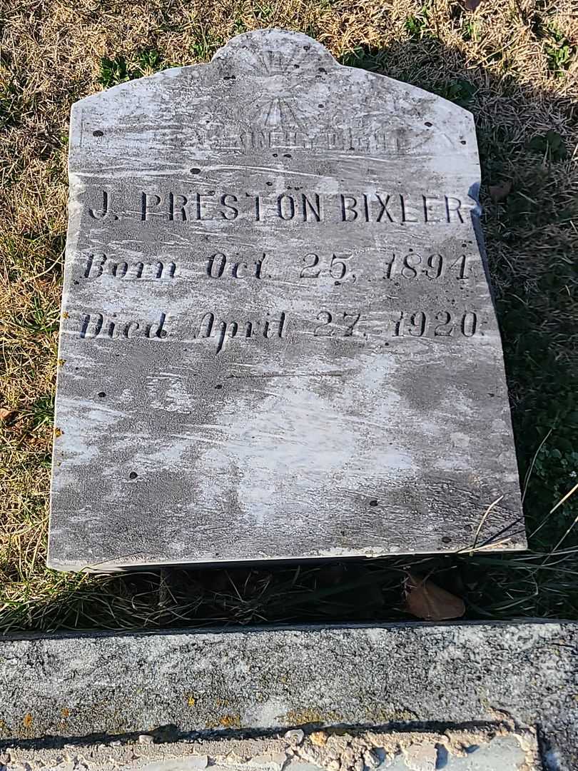 J. Preston Bixler's grave. Photo 3