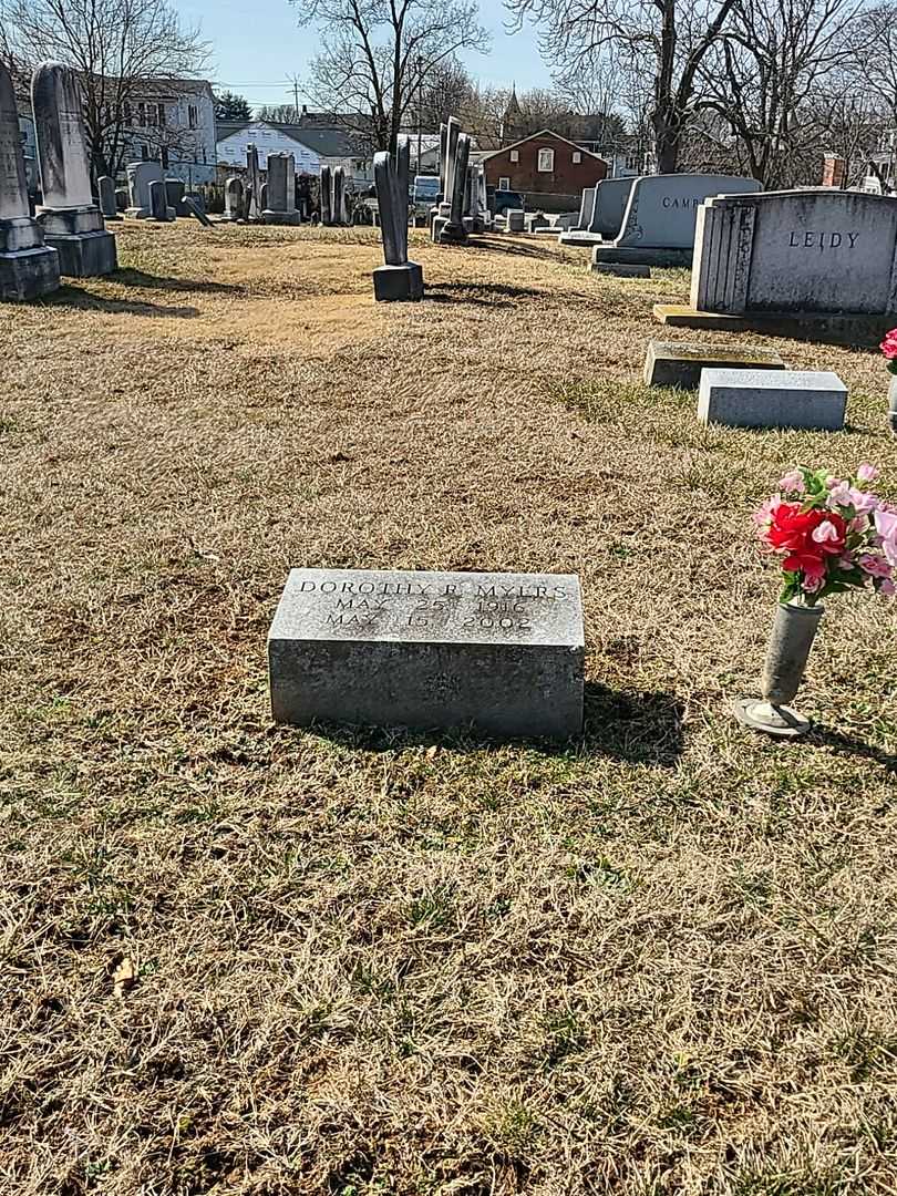 Dorothy R. Myers's grave. Photo 2