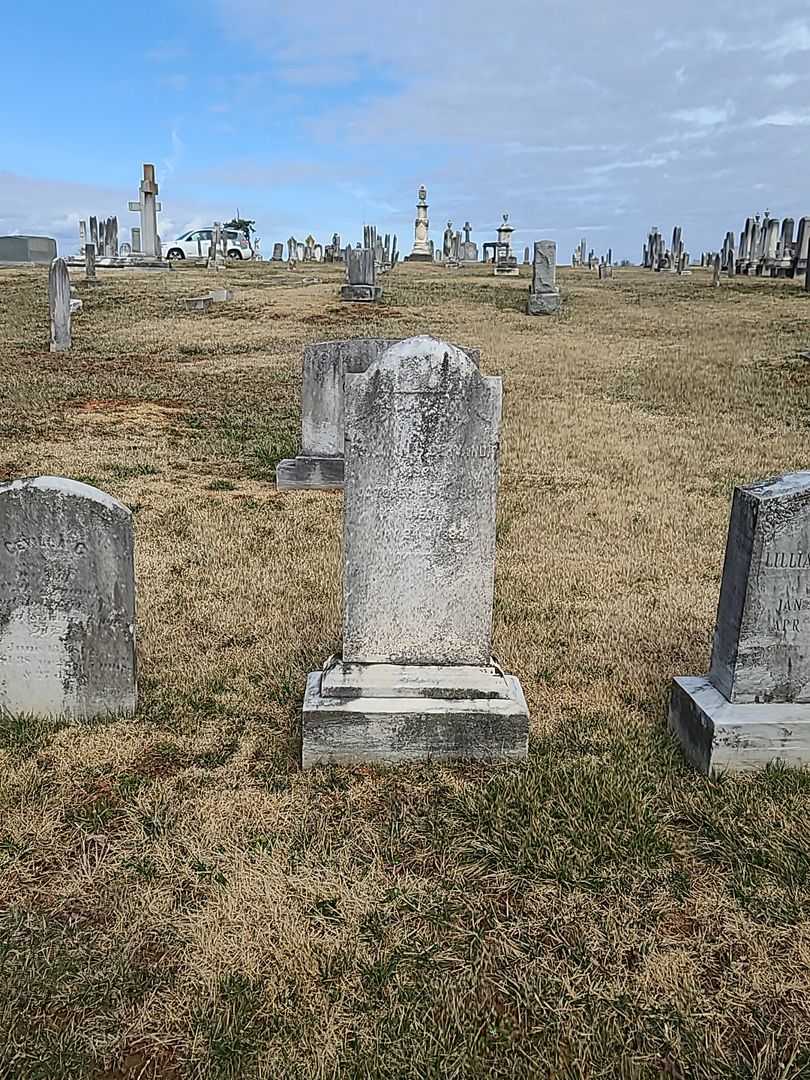 William H. Gernand's grave. Photo 2