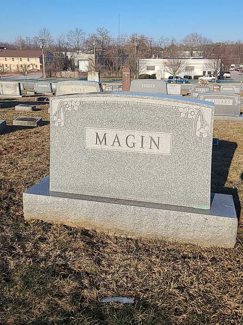 Charles A. Magin's grave. Photo 1