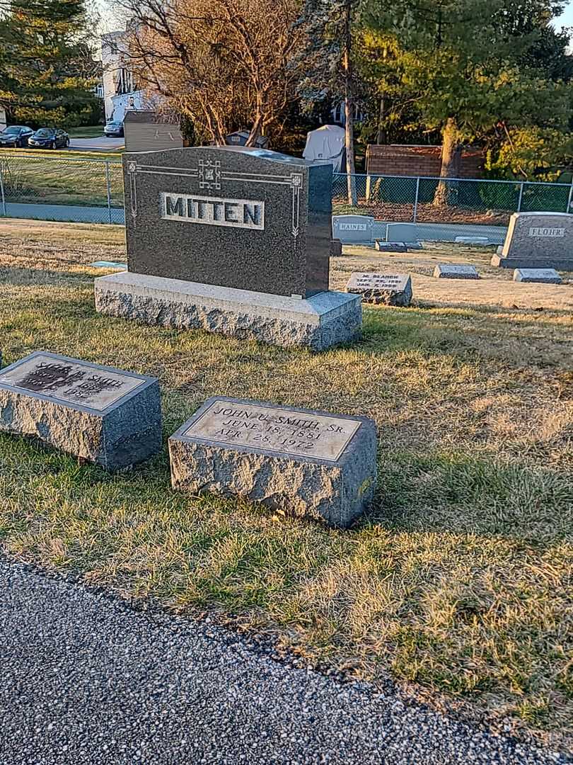 John U. Smith Senior's grave. Photo 2