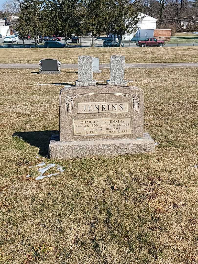 Ethel C. Jenkins's grave. Photo 2