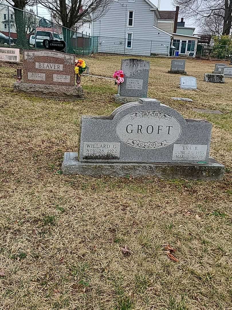 Willard G. Groft's grave. Photo 2