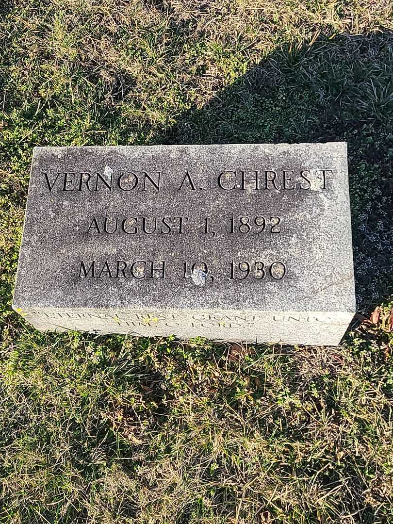 Vernon A. Chrest's grave. Photo 3