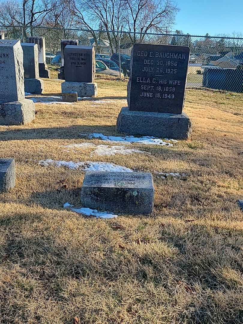 Wm. Calvert Paynter's grave. Photo 2