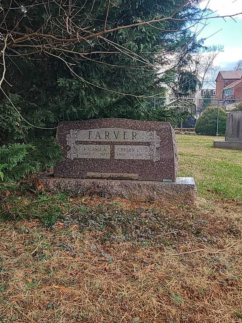 Roland A. Farver's grave. Photo 2