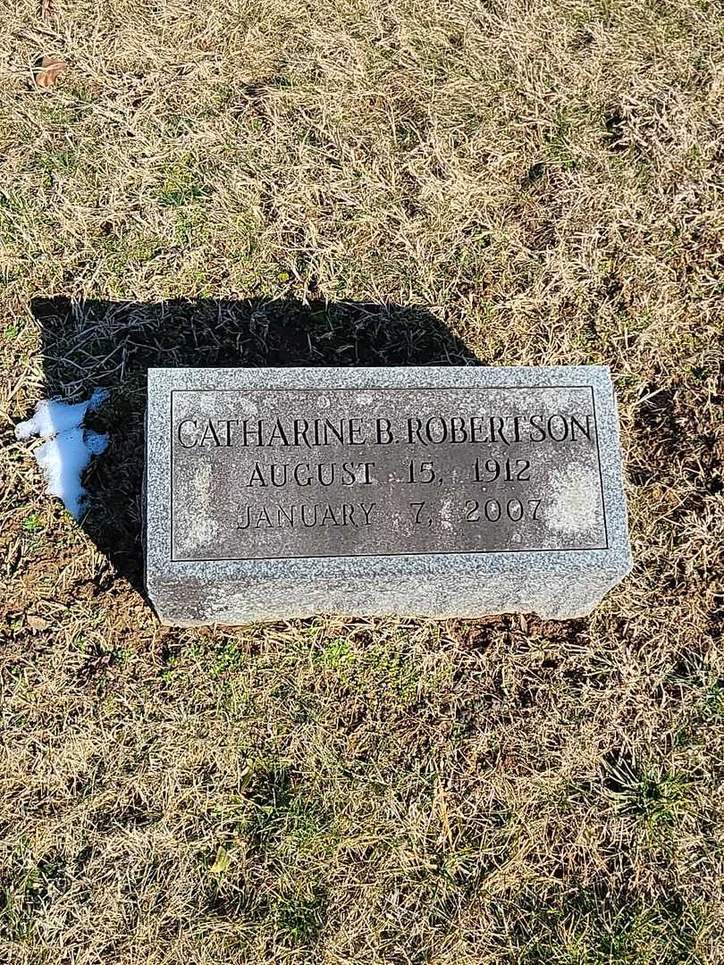 Kenneth L. Robertson's grave. Photo 3