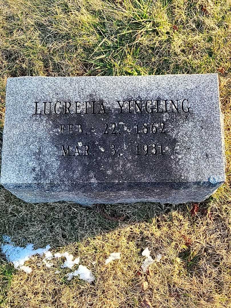 Lucretia Yingling's grave. Photo 3