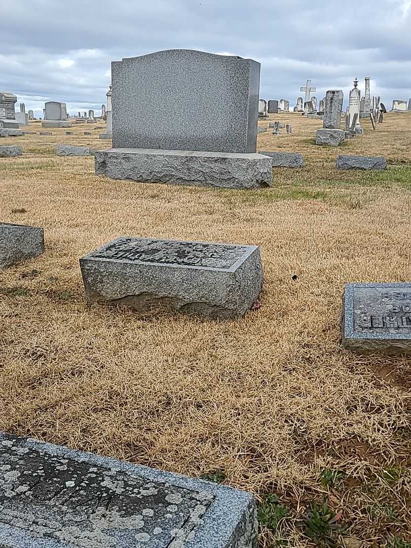 Mary E. Mather's grave. Photo 2