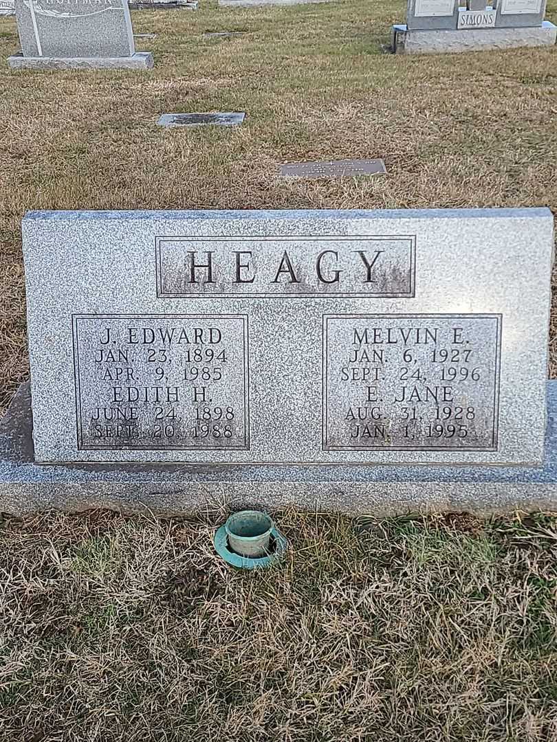 J. Edward Heagy's grave. Photo 1