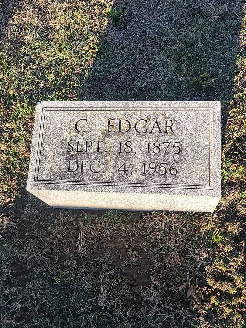 Charles Edgar Nusbaum's grave. Photo 3