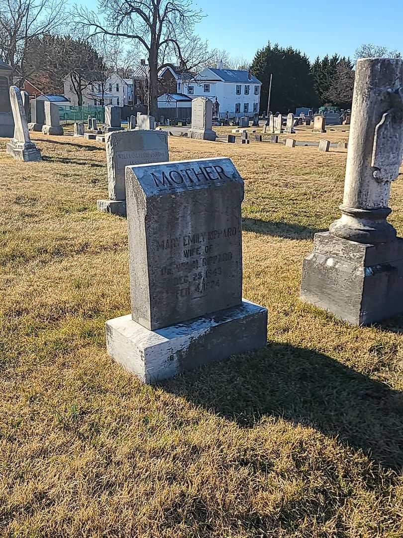 Mary Emily Rippard's grave. Photo 2