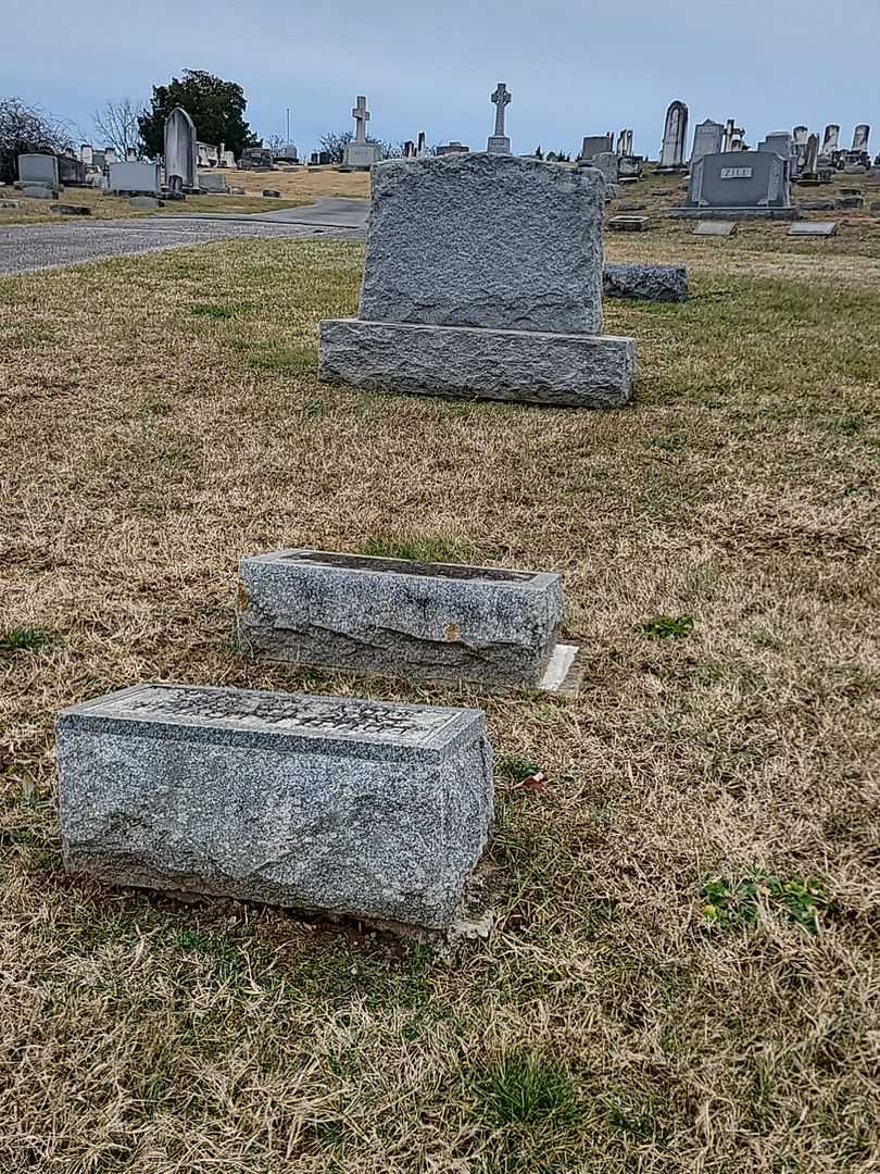 William A. Vosburgh's grave. Photo 2