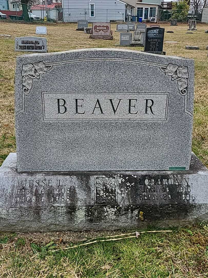 Loretta V. Beaver's grave. Photo 3