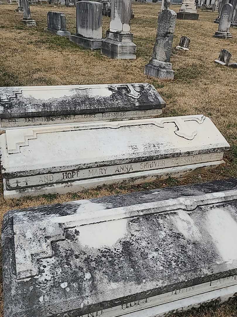 Mary Anna Shriver Reifsnider's grave. Photo 3