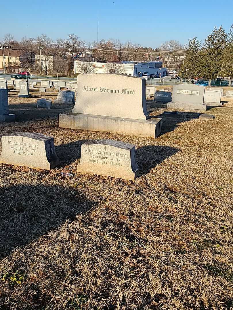 Albert Norman Ward's grave. Photo 2