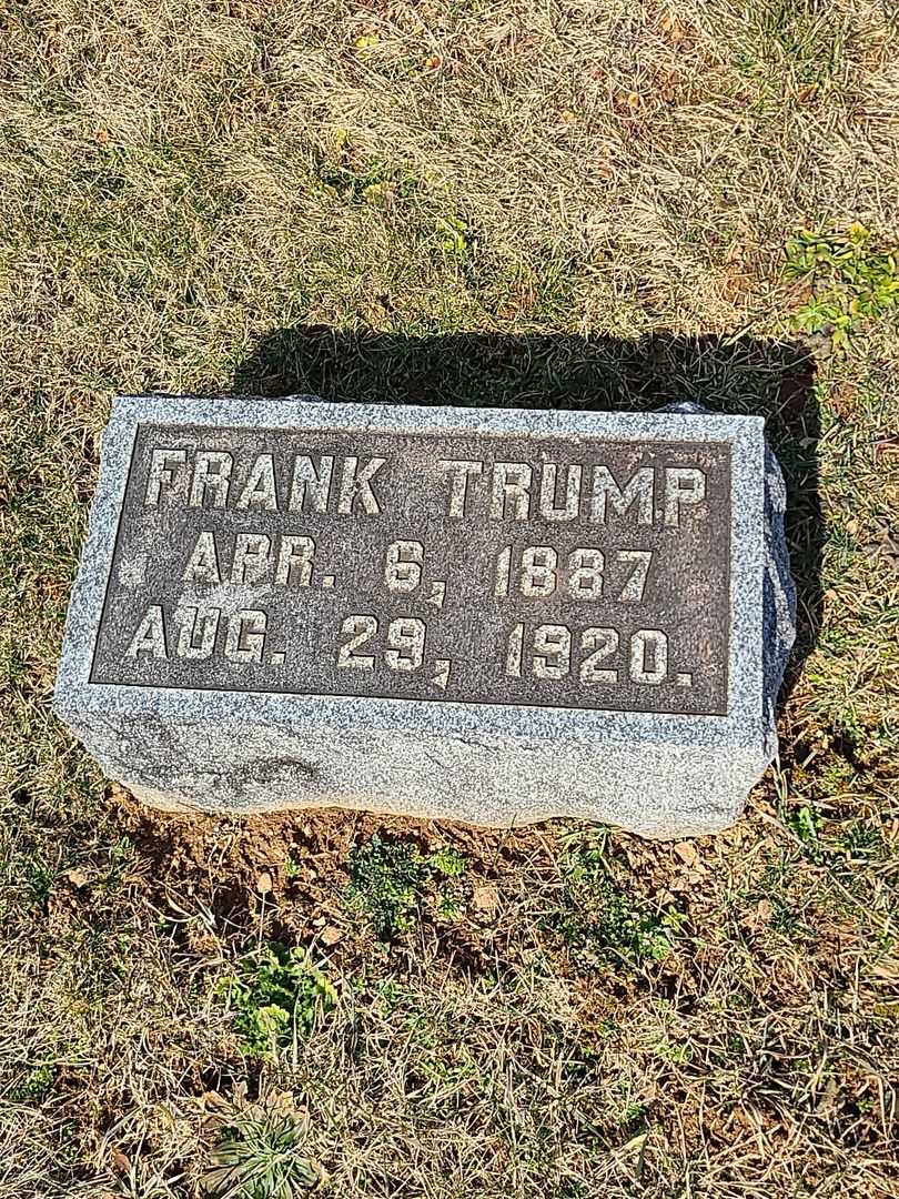 Frank Herr Trump's grave. Photo 3