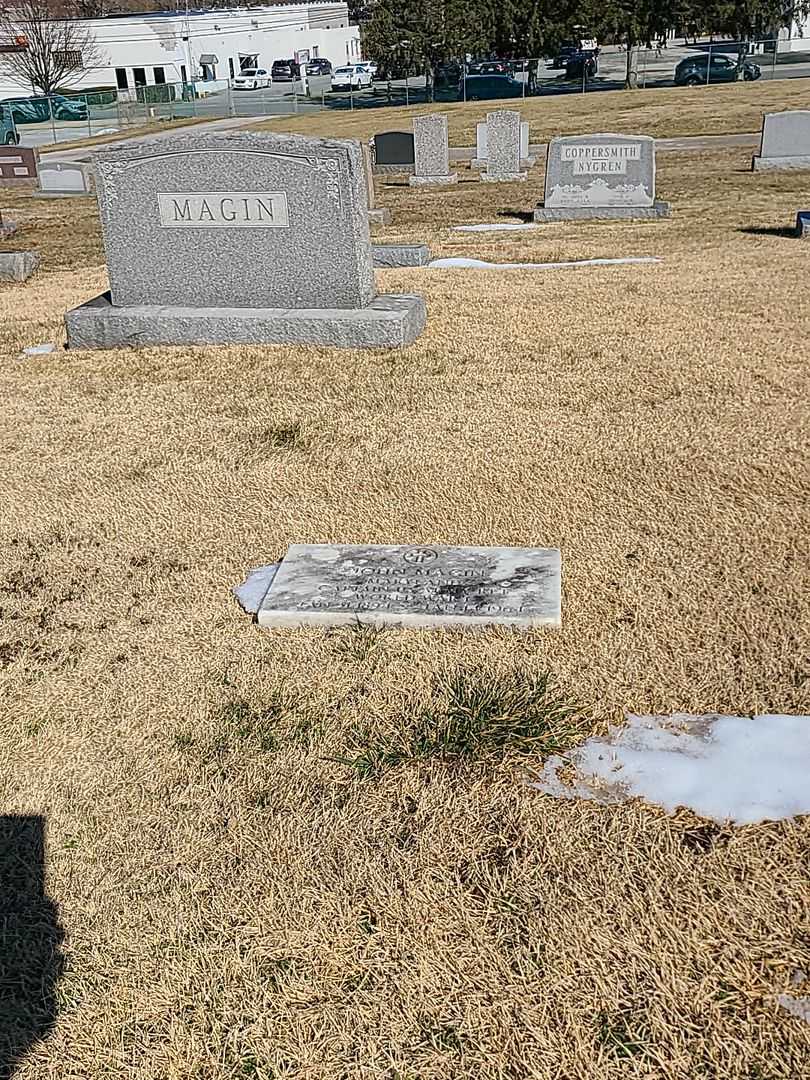 Frank Joshua Wachter Junior's grave. Photo 3