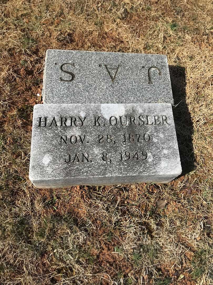 Harry K. Oursler's grave. Photo 3