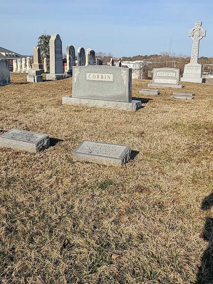 Ruth V. Grill's grave. Photo 2