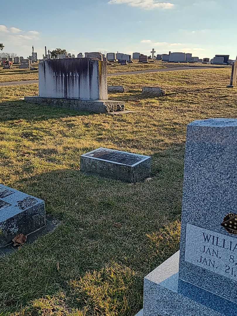 William A. Kuhn's grave. Photo 2