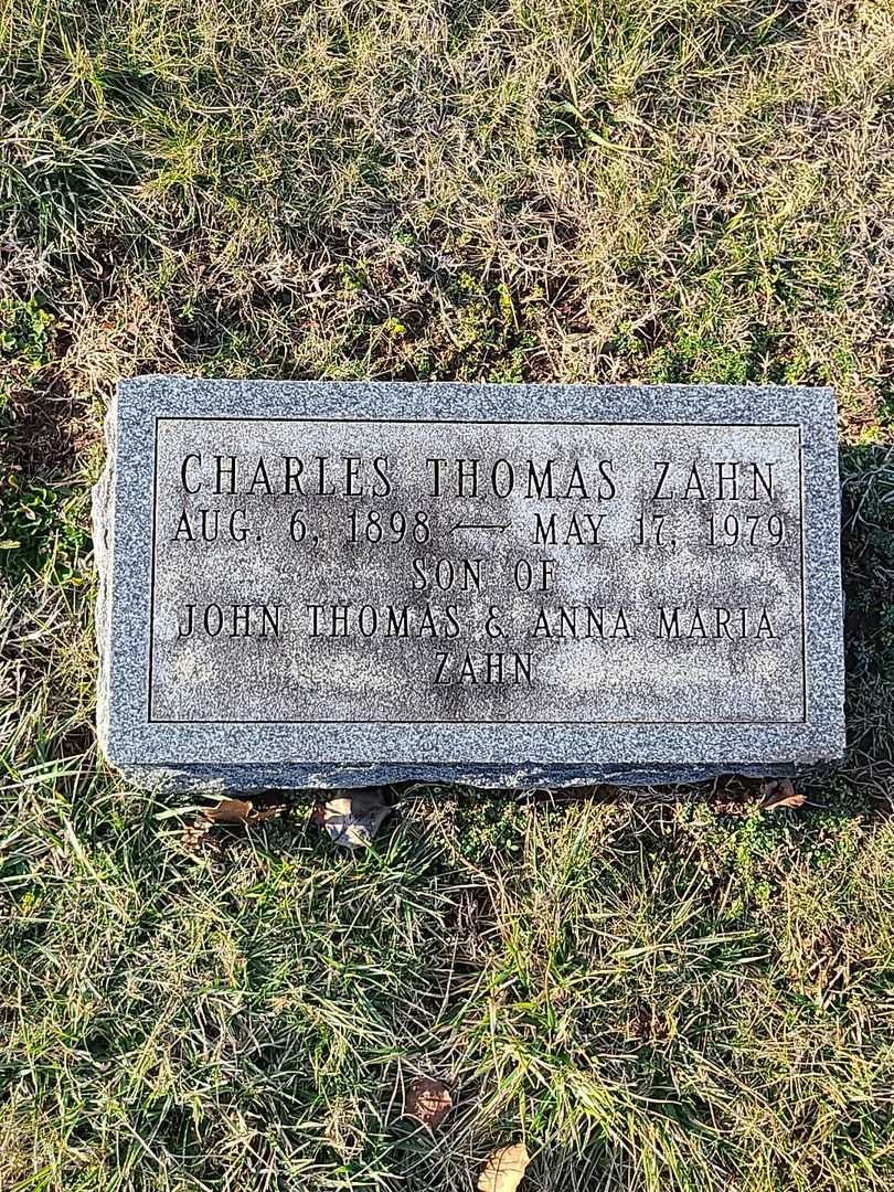 Charles Thomas Zahn's grave. Photo 2