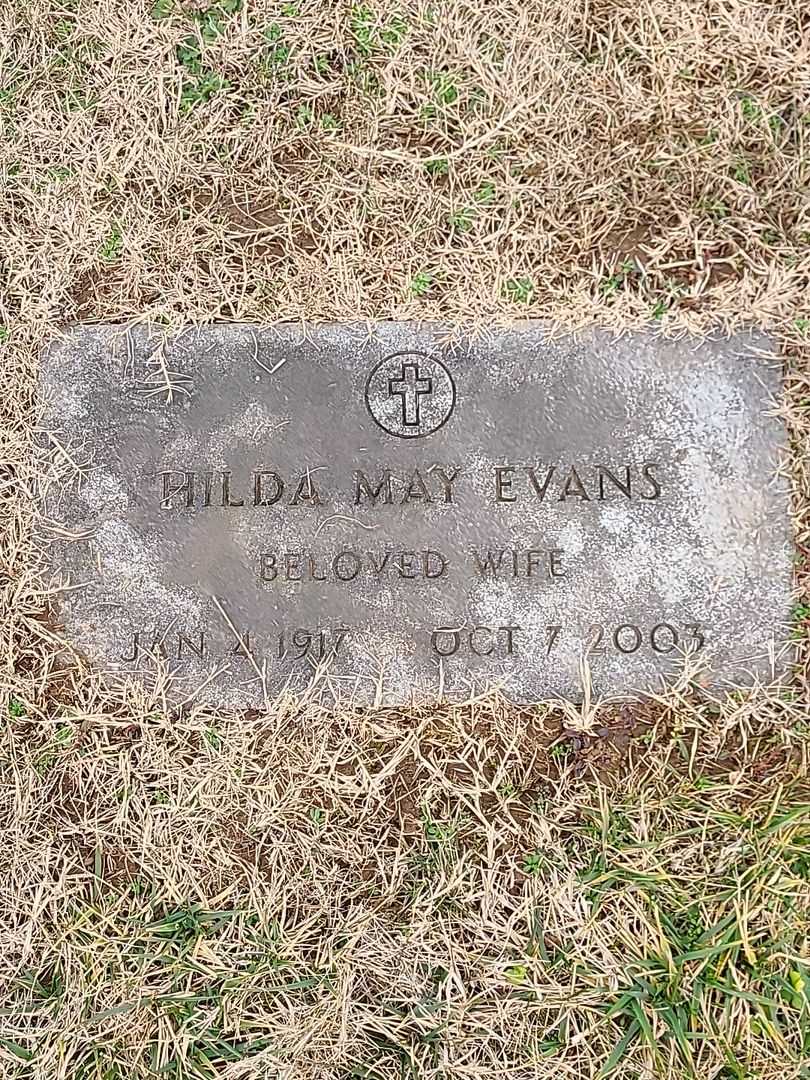 Hilda May Evans's grave. Photo 3
