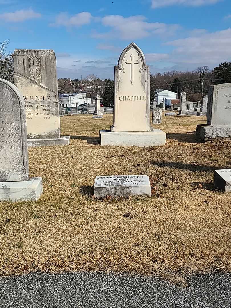 Mabel Miller Chappell's grave. Photo 3