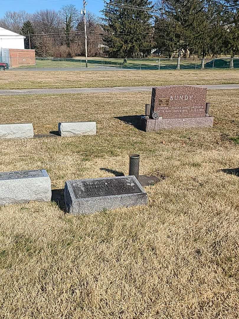 Celeste E. Velnoskey's grave. Photo 2