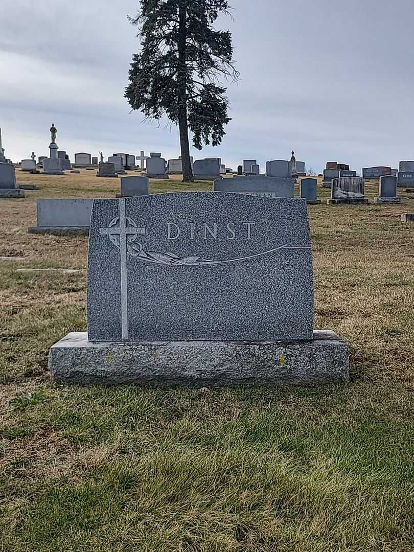 James W. Hoffman's grave. Photo 1