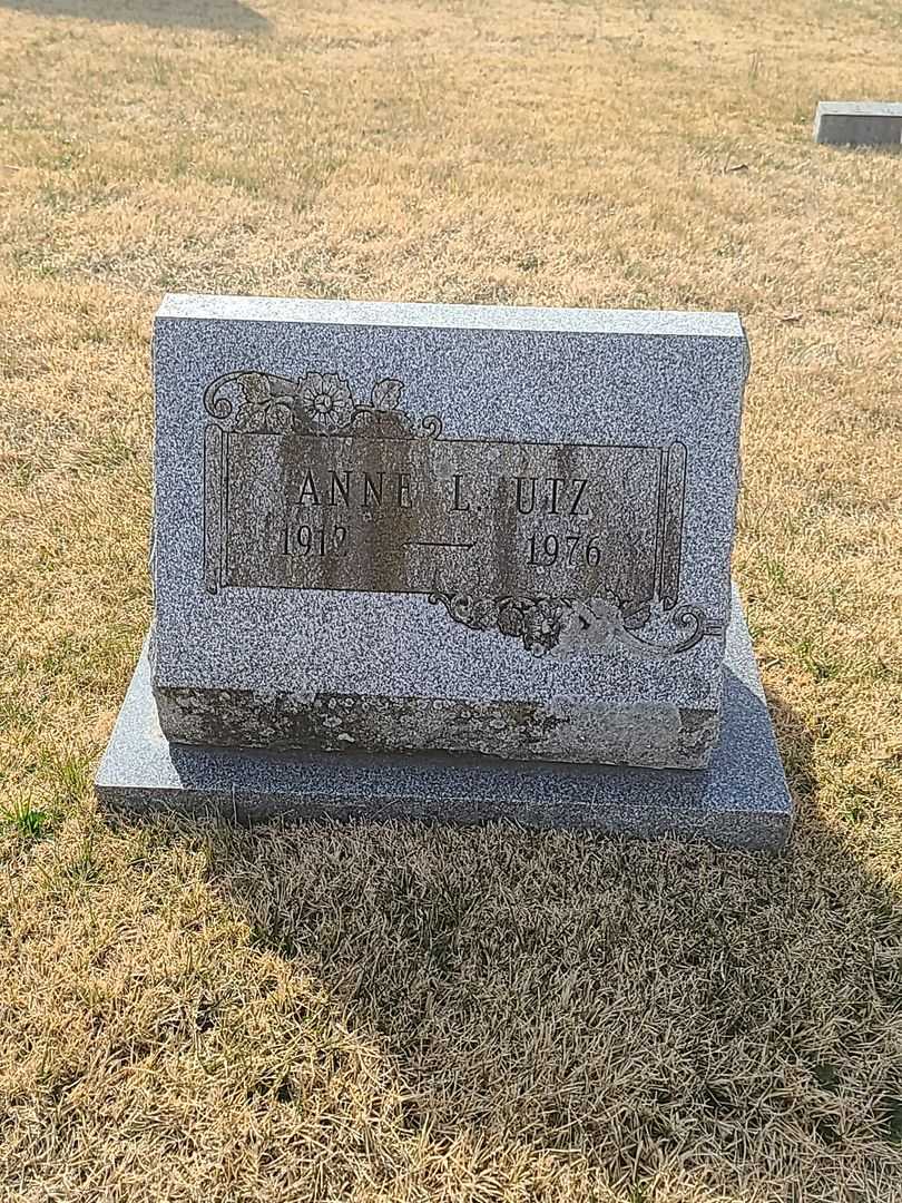 Anne L. Utz's grave. Photo 3