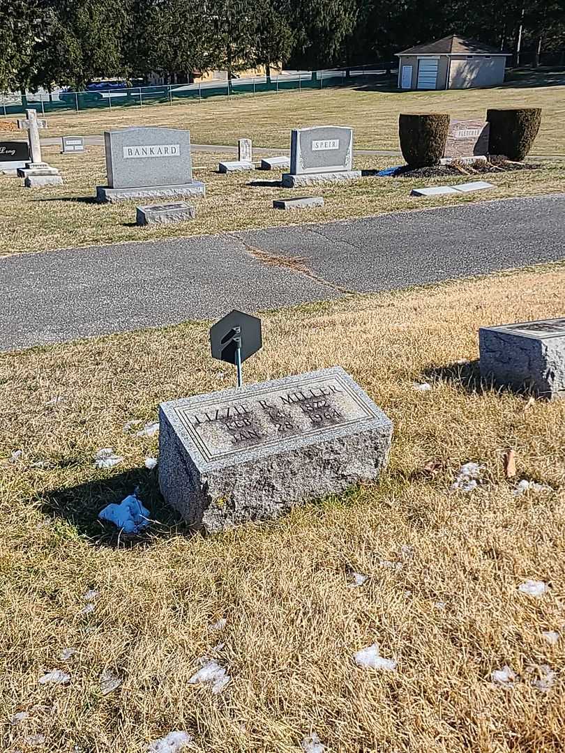 Lizzie R. Miller's grave. Photo 2