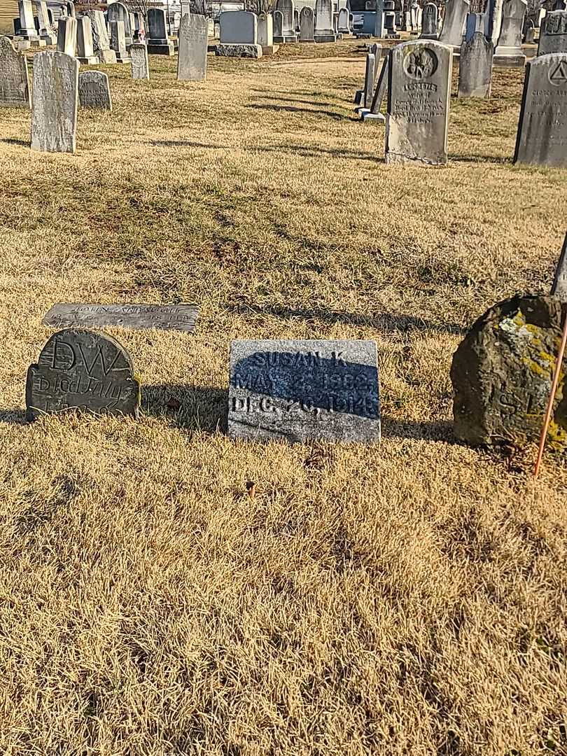 Susan K. Lee's grave. Photo 2