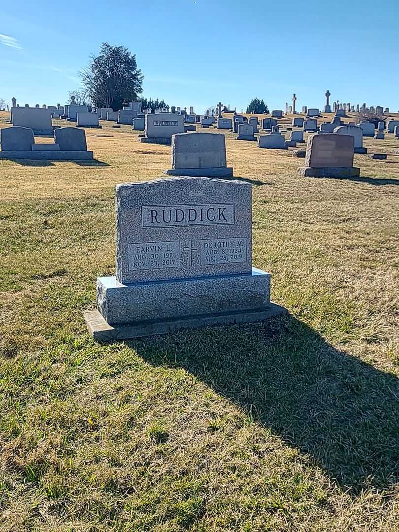 Earvin Lindley Ruddick's grave. Photo 2