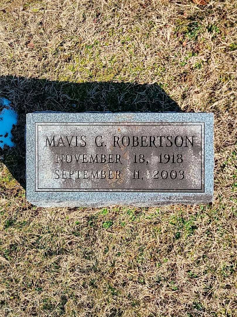 Mavis G. Robertson's grave. Photo 3