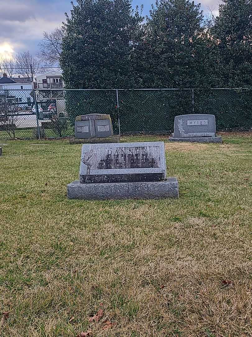 Irene K. Danner's grave. Photo 2