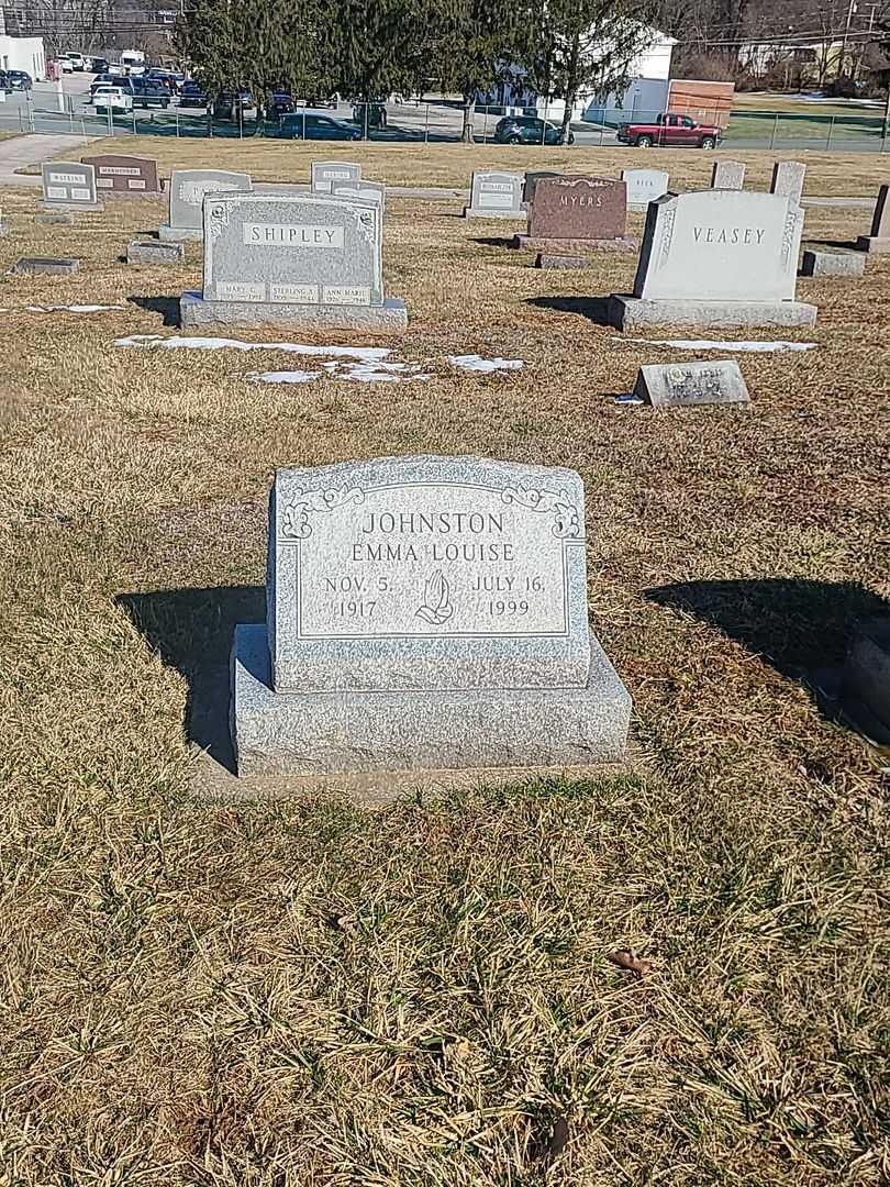 Emma Louise Johnston's grave. Photo 2