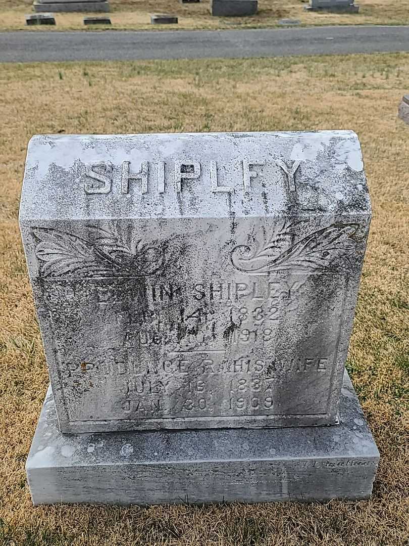 Prudence R. Shipley's grave. Photo 3
