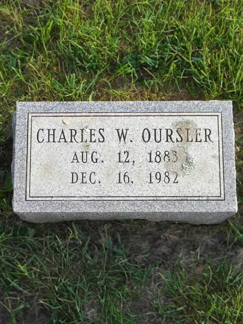 Charles W. Oursler's grave. Photo 3