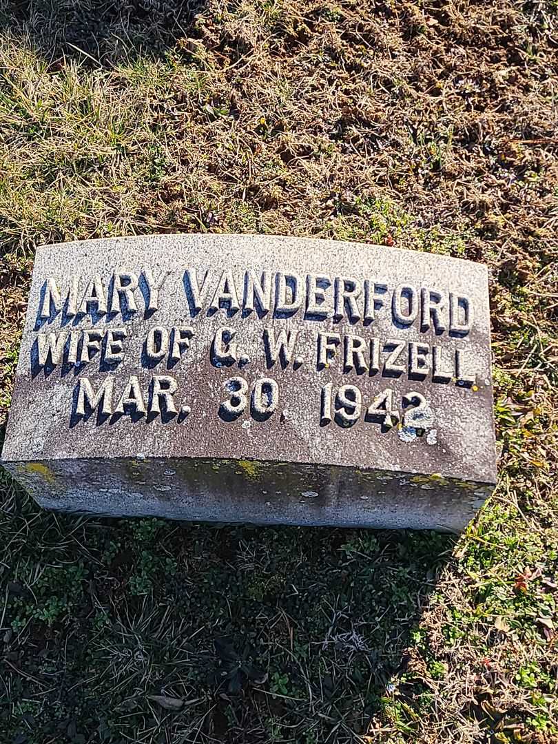 Mary Vanderford Frizell's grave. Photo 3