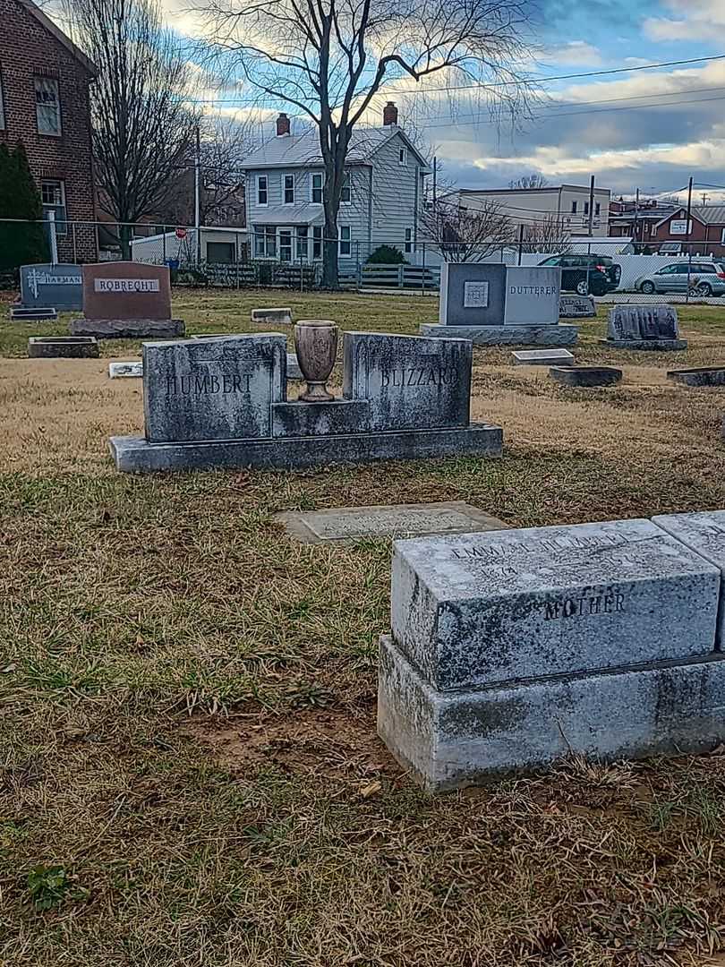Alma F. Blizzard Eels's grave. Photo 2