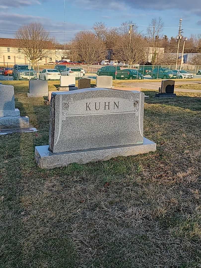 Andrew Joseph Kuhn Junior's grave. Photo 1